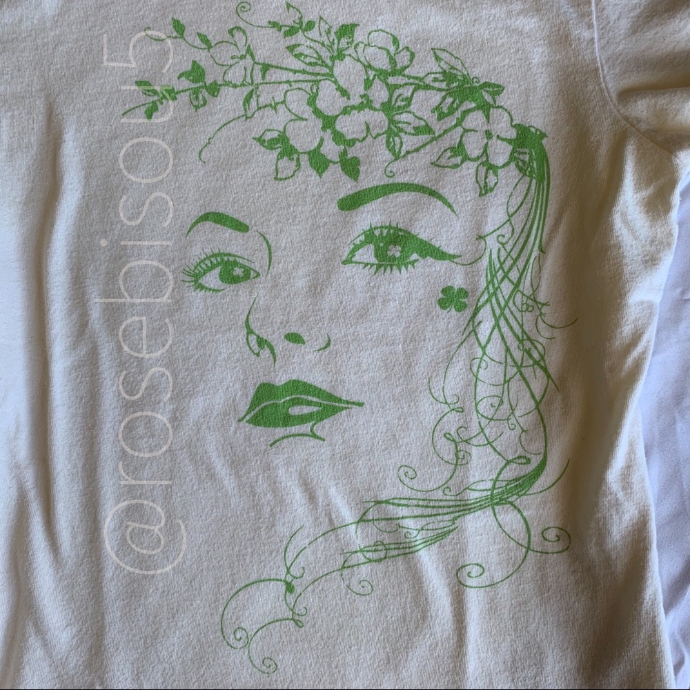 🍀Lucky Clover Graphic Print Tee Short Sleeve - Picture 4 of 8